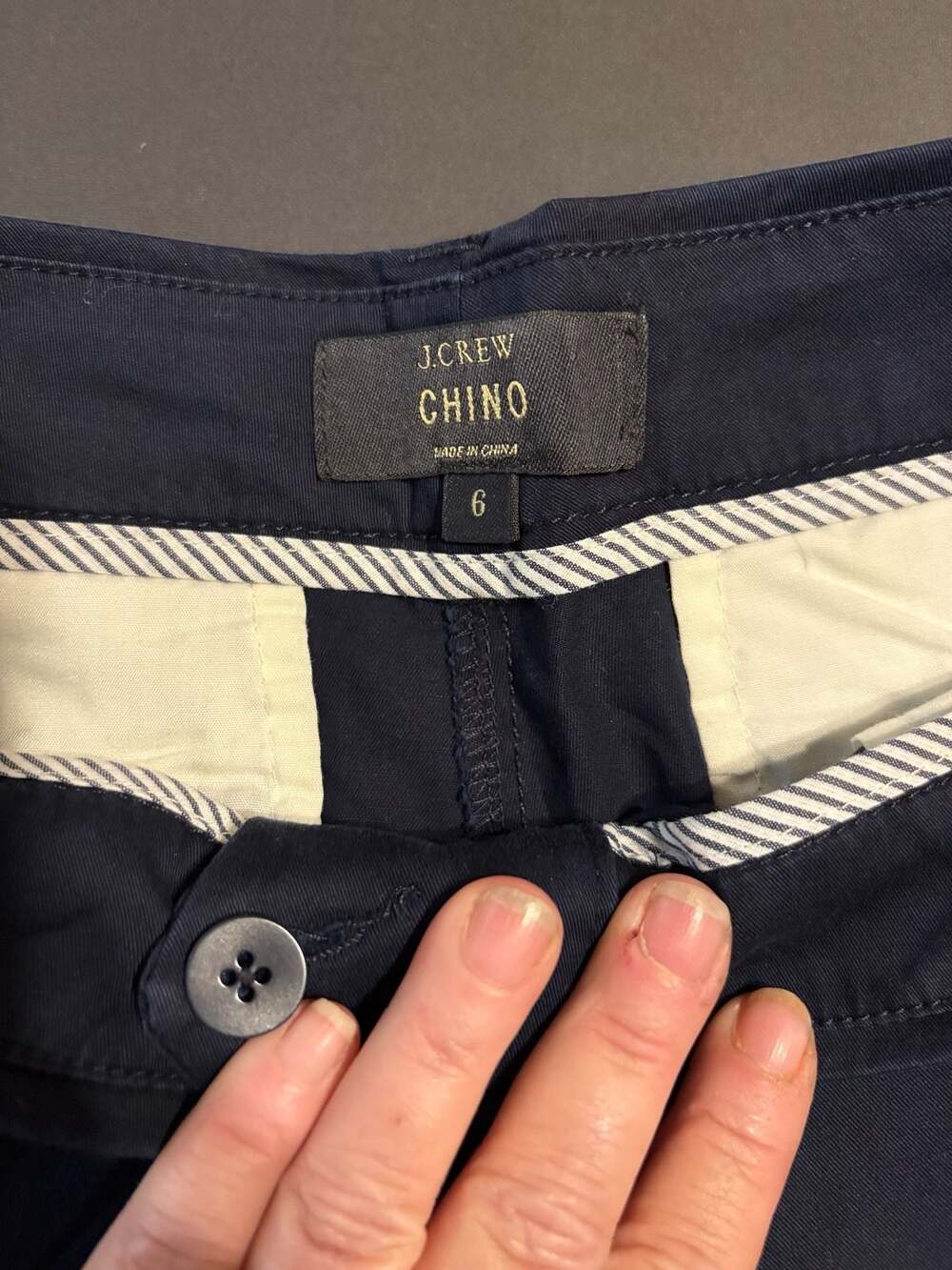 J.Crew Women's Navy Blue Cotton Chino Shorts #1650 - Picture 3 of 6